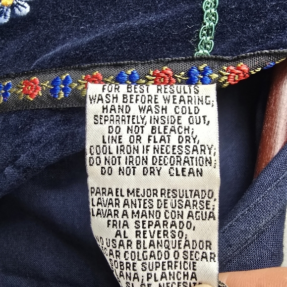 STUDIO COLLECTION Vintage Velvet Embroidered Vest Floral‎ Navy Womens Sz 20W - Picture 6 of 10